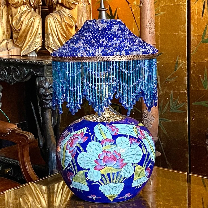 Blue glaze pastel porcelain jar, remodeled table lamp, art table lamp, French Chinese style decorative table lamp 
Blue glaze pastel porcelain jar, remodeled table lamp, art table lamp, French Chinese style decorative table lamp