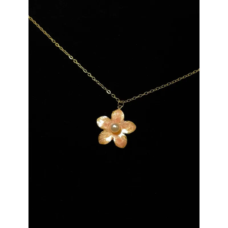 Pearl Cherry Blossom Necklace for Women, with A Retro and Antique Style, Niche Design, and A Light Luxury Texture,
Pearl Cherry Blossom Necklace for Women, with A Retro and Antique Style, Niche Design, and A Light Luxury Texture,