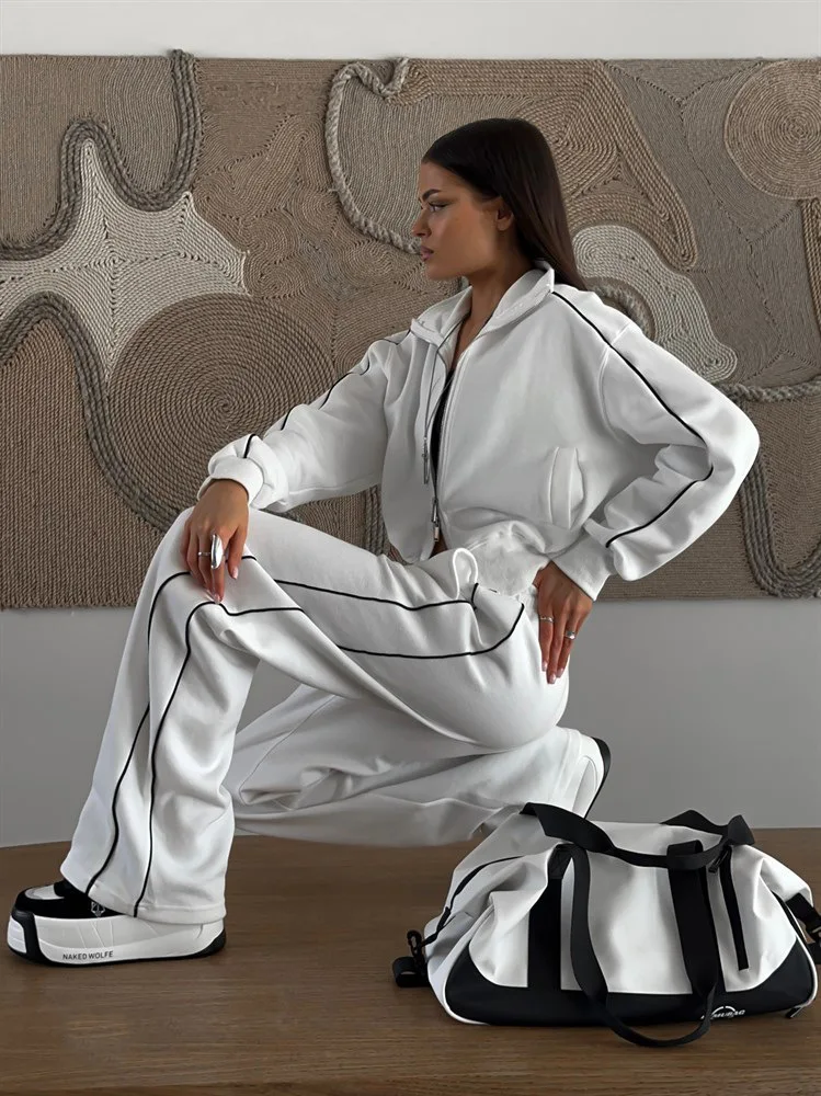 Women's Sports Suit Spring Autumn Long Sleeve Suit Ladies 2 Pcs with Pants Solid Loose Long Trousers Sets for Female 2026
Women's Sports Suit Spring Autumn Long Sleeve Suit Ladies 2 Pcs with Pants Solid Loose Long Trousers Sets for Female 2026
