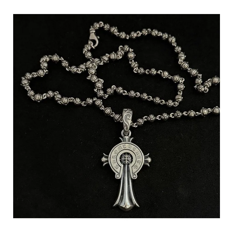 Wind Trend Versatile Retro Old Cross Bead Chain Body Silver Horseshoe Print Cross Pendant Necklace
Wind Trend Versatile Retro Old Cross Bead Chain Body Silver Horseshoe Print Cross Pendant Necklace