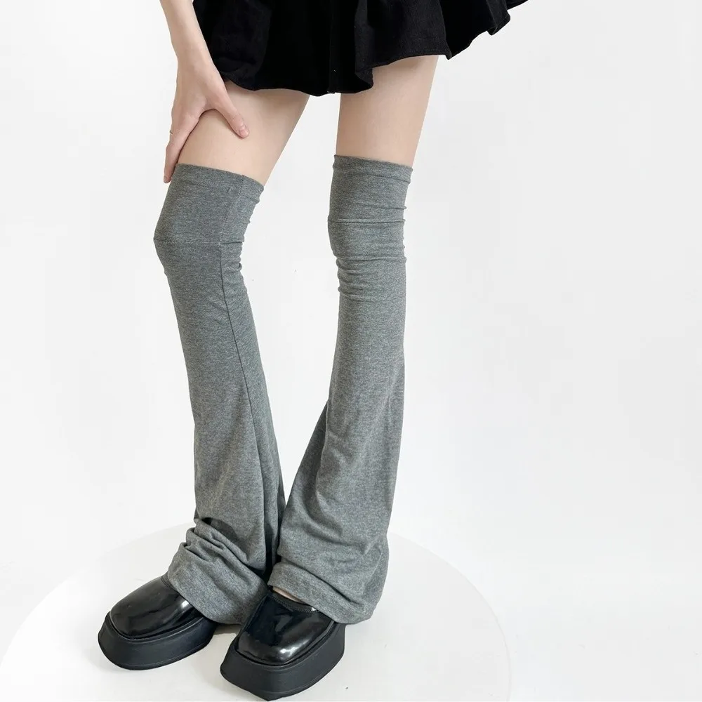 Vintage Korean Style Flared Leg Sleeve Soft Y2K Loose Socks Foot Cover Cotton Sun-proof Over Knee High Sock Summer
Vintage Korean Style Flared Leg Sleeve Soft Y2K Loose Socks Foot Cover Cotton Sun-proof Over Knee High Sock Summer