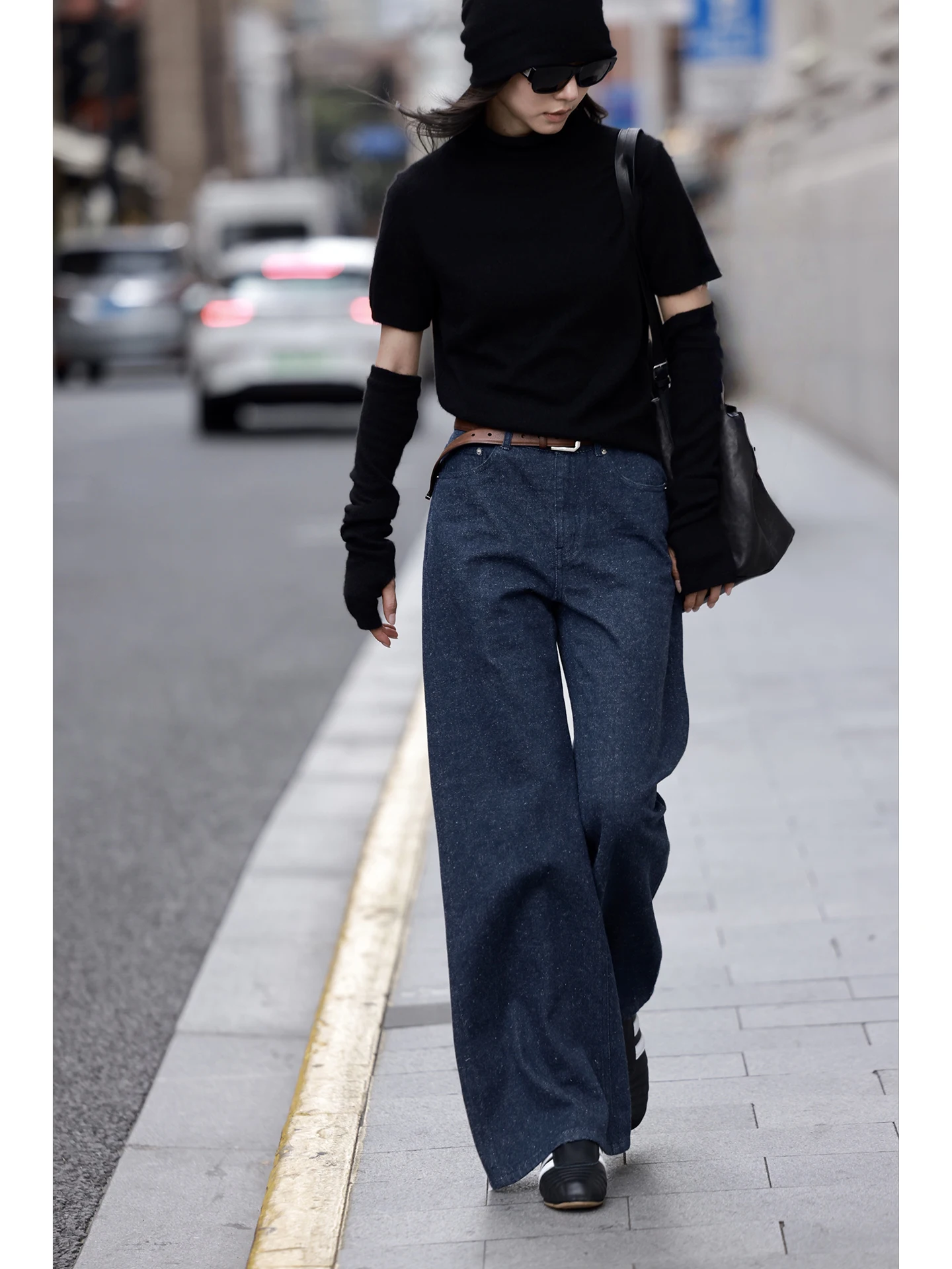 Джинсы FANNIU осенне-зимние, свободного кроя, прямые, с эффектом снежной текстуры, из смесового хлопка, повседневные, с эластичным поясом
Джинсы FANNIU осенне-зимние, свободного кроя, прямые, с эффектом снежной текстуры, из смесового хлопка, повседневные, с эластичным поясом