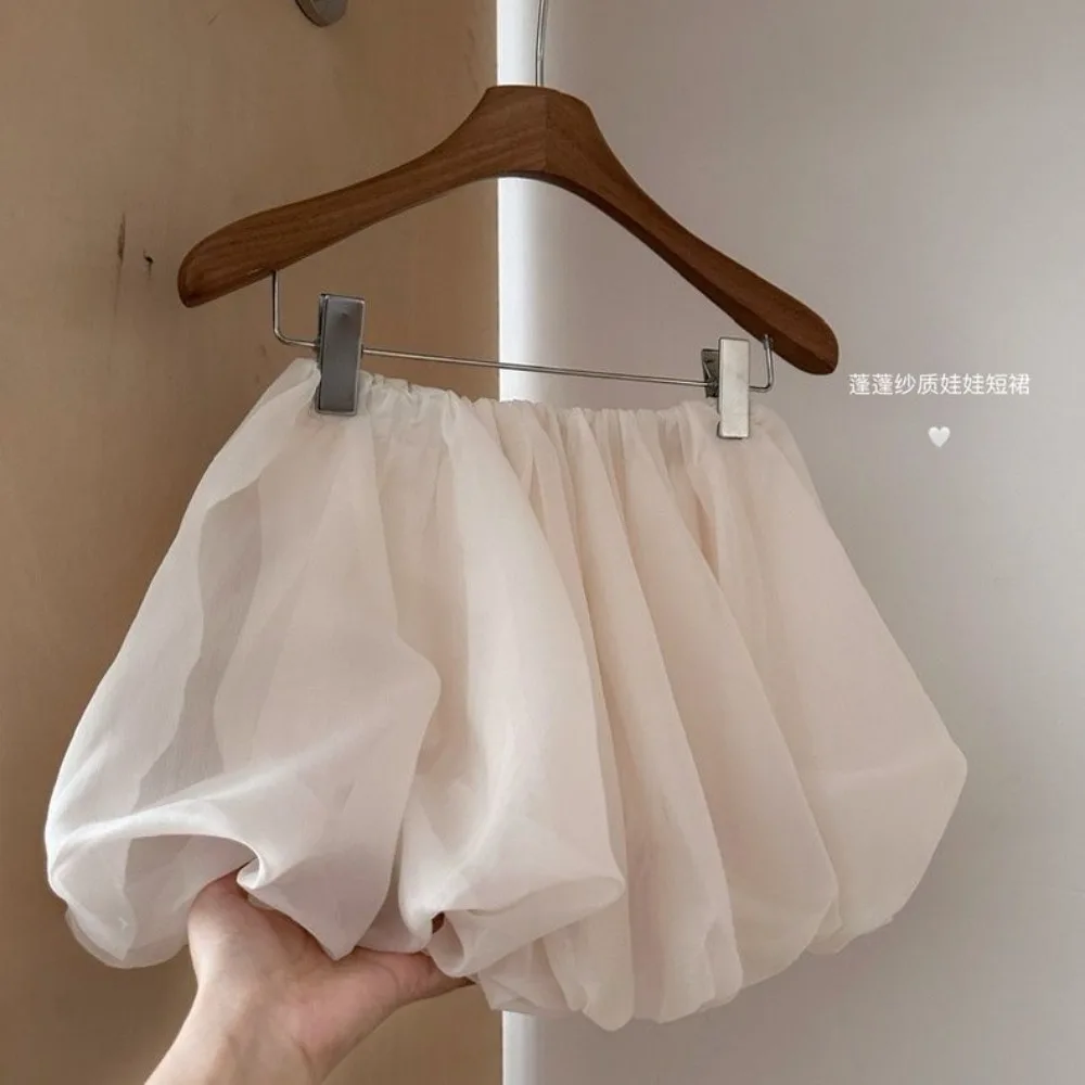 New 2026 Summer Beige Bud Puffy Skirt, Women Pleated Slim Yarn Skirt, Korean Style Cloud Mini Skirt For Trendy Girls
New 2026 Summer Beige Bud Puffy Skirt, Women Pleated Slim Yarn Skirt, Korean Style Cloud Mini Skirt For Trendy Girls