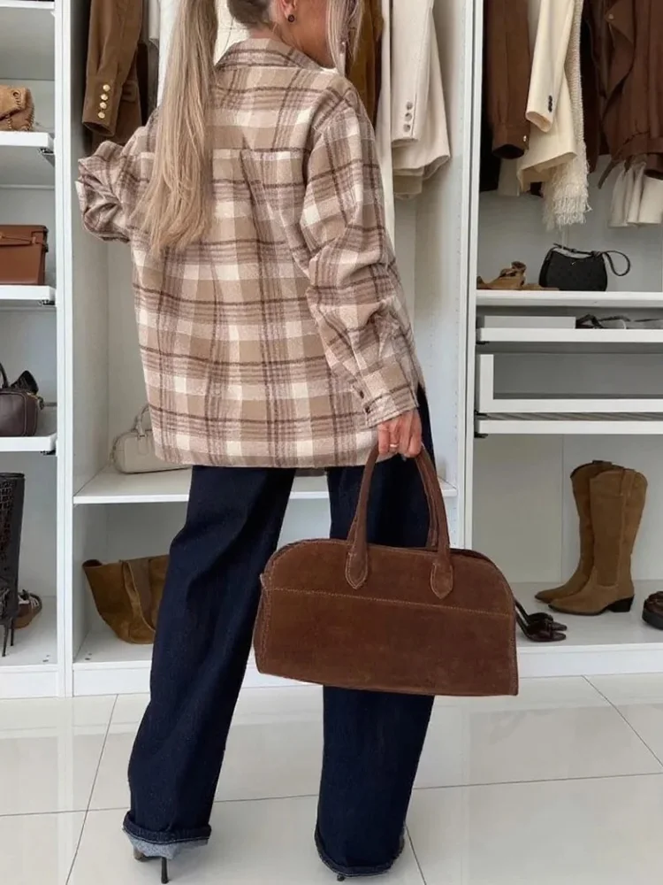 Women Autumn Winter New Single Breasted Coat Casual Checkered Color Blocked Long Sleeve Coat Elegant Vintage Lapel Loose Outwear
Women Autumn Winter New Single Breasted Coat Casual Checkered Color Blocked Long Sleeve Coat Elegant Vintage Lapel Loose Outwear