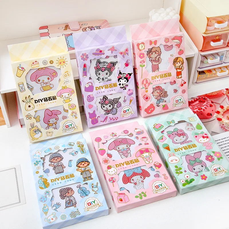 Sanrio детская ручная работа Алмазный рисунок рамка мультфильм девочка игрушка наклейка материал пакет оптовая продажа студенческие награды
Sanrio детская ручная работа Алмазный рисунок рамка мультфильм девочка игрушка наклейка материал пакет оптовая продажа студенческие награды
