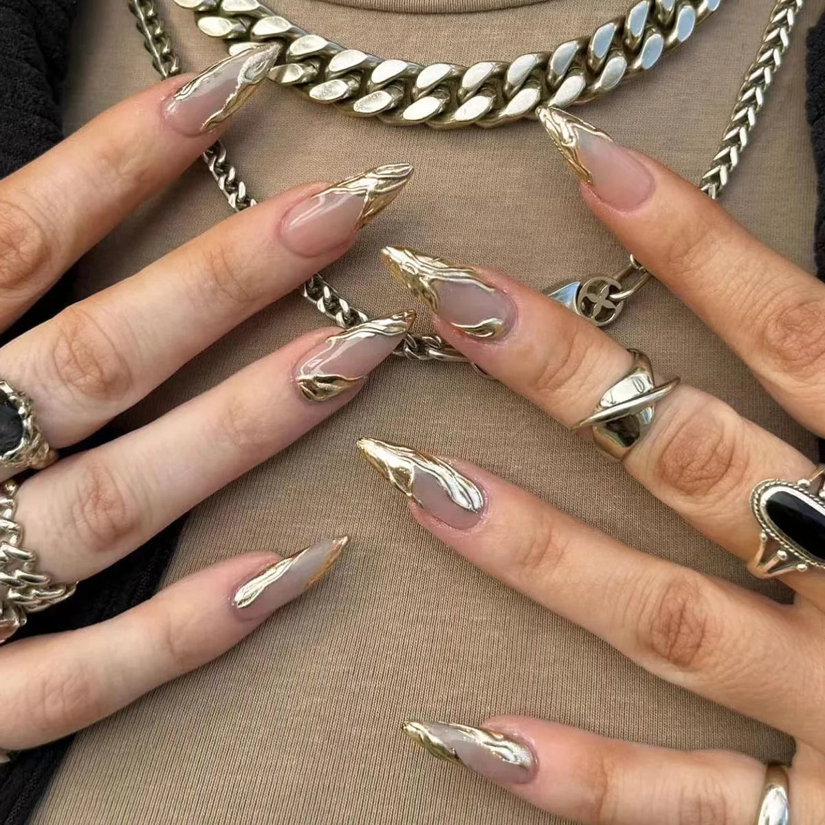 24Pcs French Y2k Almond False Nails Glitter Wearable Fake Nails Artificial Simple Full Cover Press on Nails Tips
24Pcs French Y2k Almond False Nails Glitter Wearable Fake Nails Artificial Simple Full Cover Press on Nails Tips