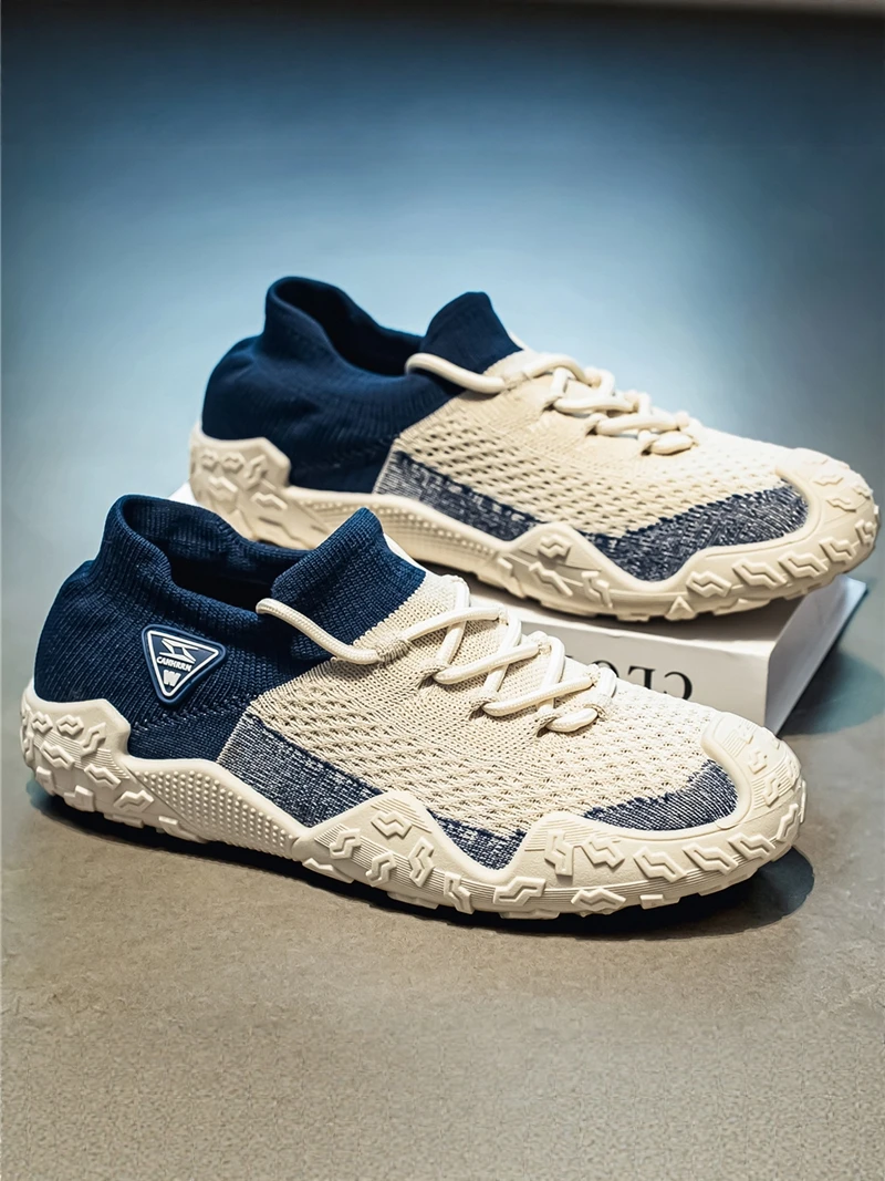 Men's Running Shoes Summer Lightweight Breathable Mesh Upper Soft Bottom Casual Sports Fashion Anti-slip Low Top Rubber Outsole
Men's Running Shoes Summer Lightweight Breathable Mesh Upper Soft Bottom Casual Sports Fashion Anti-slip Low Top Rubber Outsole