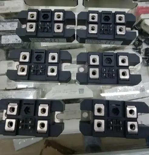 MFQ100-16-12-14-10-08 MFQ100A1600V MFQ100A1200V MFQ100A1400V MFQ100A1000V MFQ100A800V NEW ORIGINAL MODULE
MFQ100-16-12-14-10-08 MFQ100A1600V MFQ100A1200V MFQ100A1400V MFQ100A1000V MFQ100A800V NEW ORIGINAL MODULE