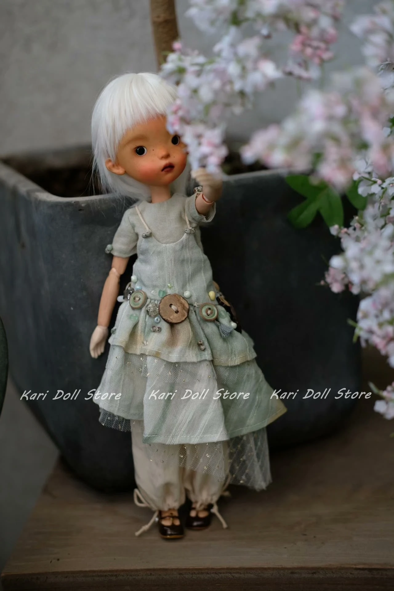 Kari Doll Clothes and skirts 2025 Light green set: top, skirt, and pants suit for Landazz Landoudou ob22 ob24Doll
Kari Doll Clothes and skirts 2025 Light green set: top, skirt, and pants suit for Landazz Landoudou ob22 ob24Doll