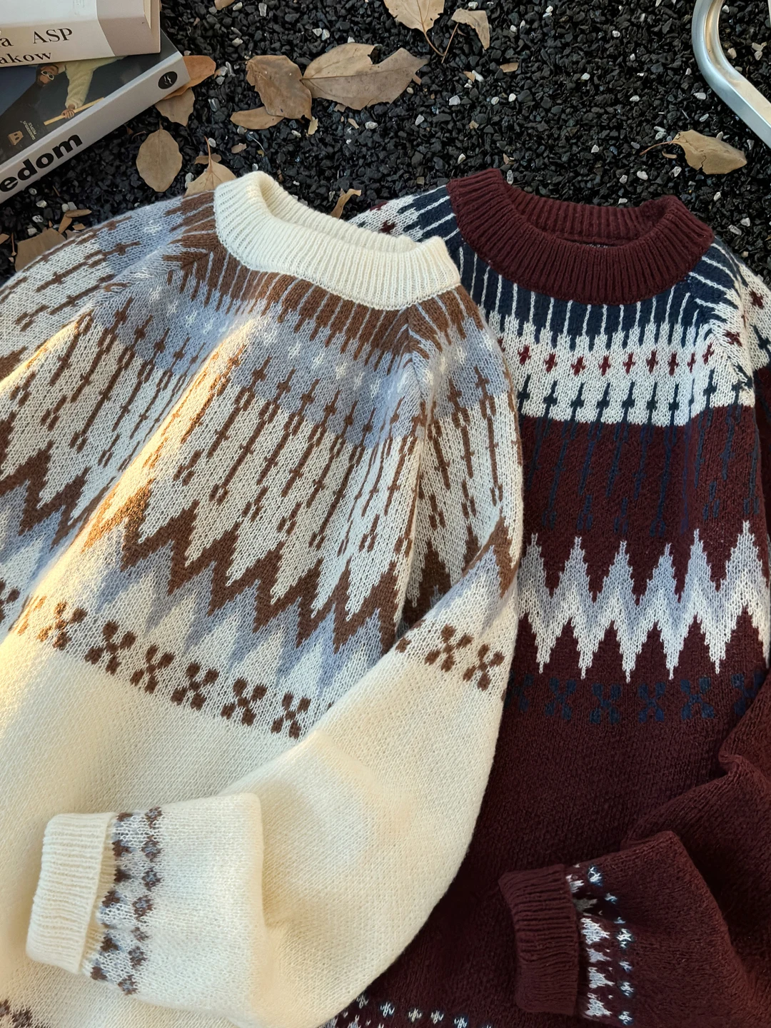 Laid-ba Sle round Ne Knitwear Men's Casual Faion Retro Embroidery Color Blo American Sle Sweater Youth Autumn Wear
Laid-ba Sle round Ne Knitwear Men's Casual Faion Retro Embroidery Color Blo American Sle Sweater Youth Autumn Wear