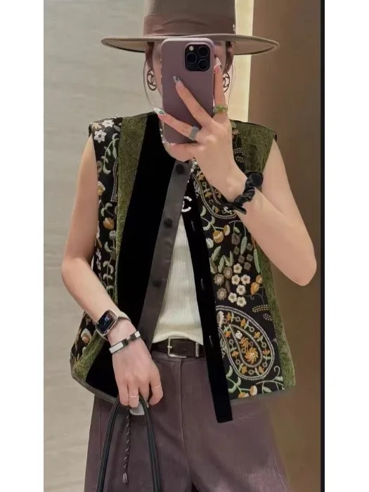 New Chinese Sle Heavy Embroidery Patchwork Vest Jaet Women's Spring Autumn High-End Retro Layered oulder Pad Top
New Chinese Sle Heavy Embroidery Patchwork Vest Jaet Women's Spring Autumn High-End Retro Layered oulder Pad Top