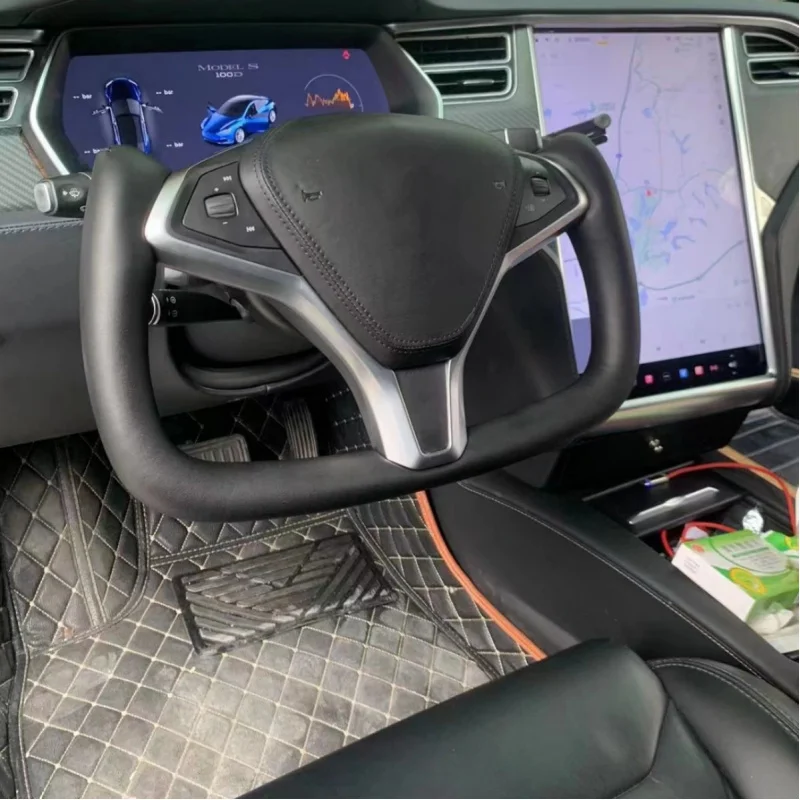 For Tesla Model 3/Y/S/X Carbon Fiber Yoke Modified Steering Wheel
For Tesla Model 3/Y/S/X Carbon Fiber Yoke Modified Steering Wheel