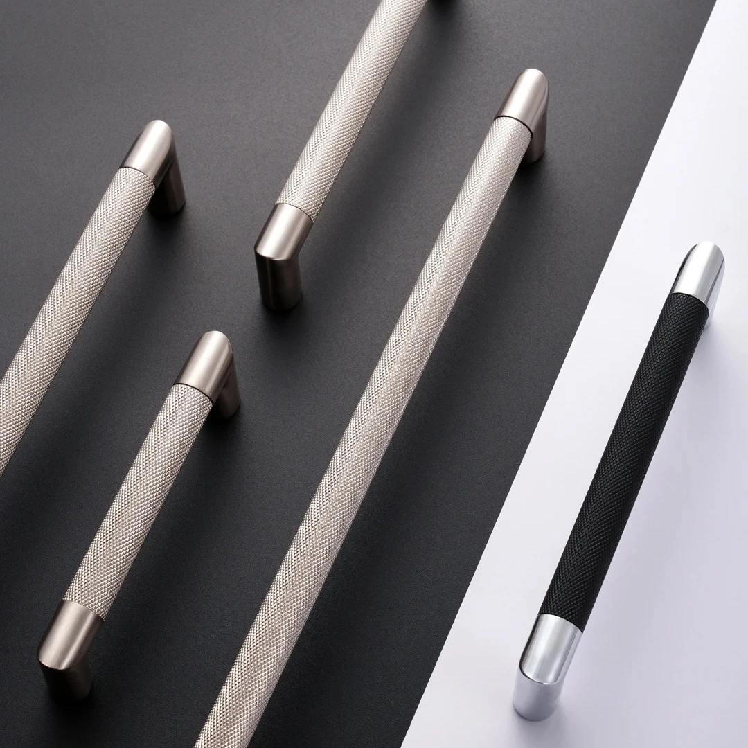 Modern minimalist cabinet closetdoorpullsdrawerembossed pattern gold knob black round rod two-tone American European style pulls
Modern minimalist cabinet closetdoorpullsdrawerembossed pattern gold knob black round rod two-tone American European style pulls