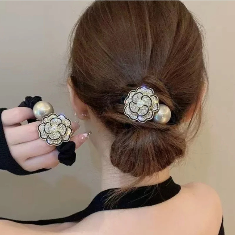 Korean Hair Accessories with Rhinestone Flowers High Elasticity Headband Elegant Ladies' High-end Headband
Korean Hair Accessories with Rhinestone Flowers High Elasticity Headband Elegant Ladies' High-end Headband