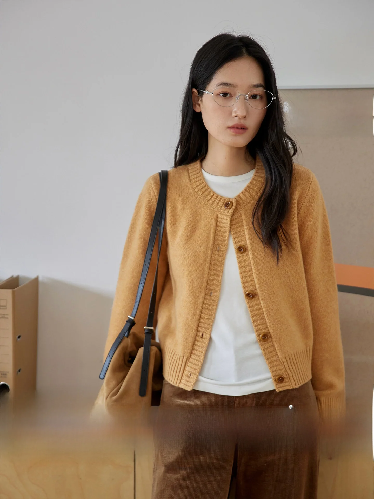 Ginnkee 100% шерстяной вязаный кардиган с цветочным узором, женский осенне-зимний свитер с круглым вырезом и длинными рукавами, вязаный топ
Ginnkee 100% шерстяной вязаный кардиган с цветочным узором, женский осенне-зимний свитер с круглым вырезом и длинными рукавами, вязаный топ