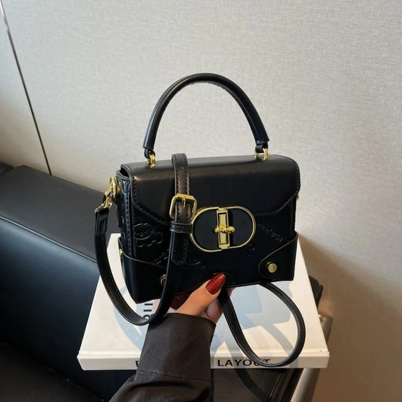 High-End Luxury Brand Leather Ladies Crossbody Bag Famous Designer Fashionable Elegant Vintage Commuter Bag
High-End Luxury Brand Leather Ladies Crossbody Bag Famous Designer Fashionable Elegant Vintage Commuter Bag