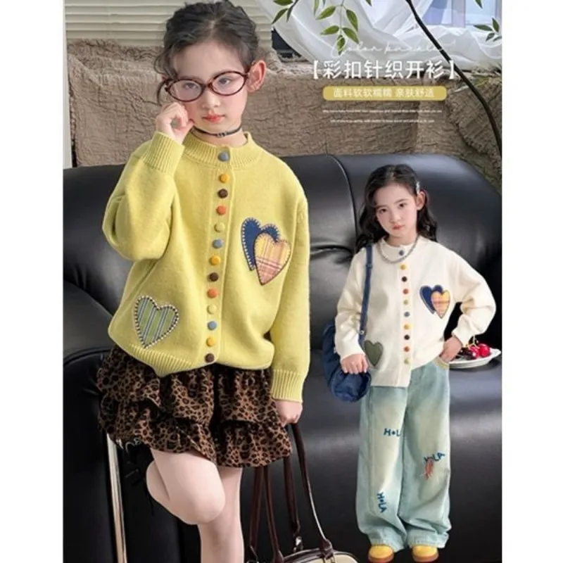 Spring Autumn Girls Knitted Sweater Coat Cute Heart Pattern Pullover Kids Cartoon Long Sleeve Top Children Casual Jacket
Spring Autumn Girls Knitted Sweater Coat Cute Heart Pattern Pullover Kids Cartoon Long Sleeve Top Children Casual Jacket