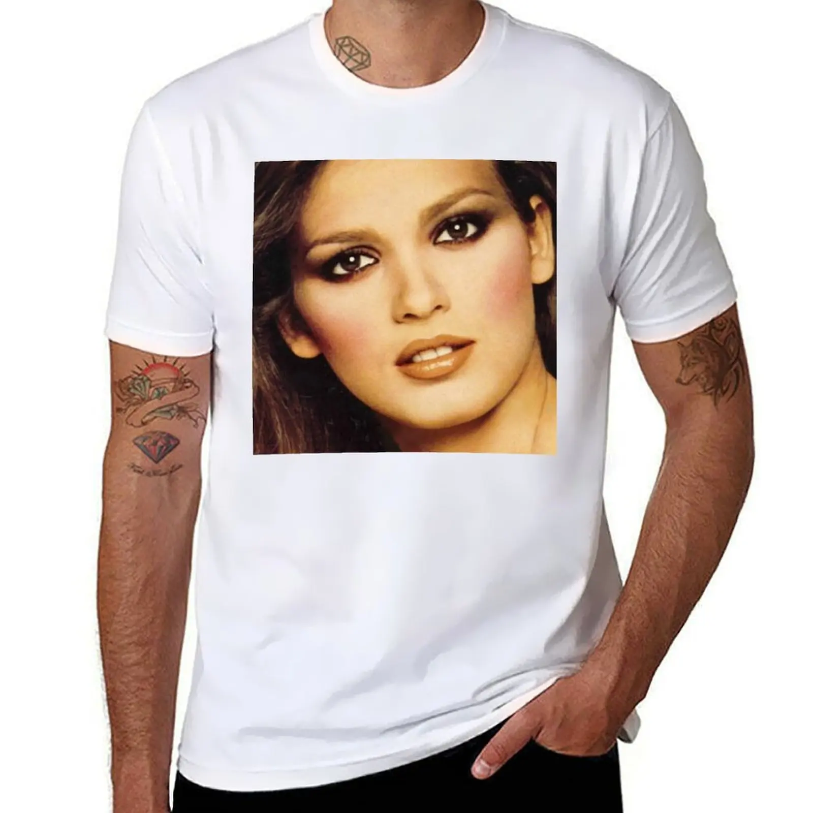 TIMELESS GIA T-Shirt Work Style Casual T-Shirt
TIMELESS GIA T-Shirt Work Style Casual T-Shirt