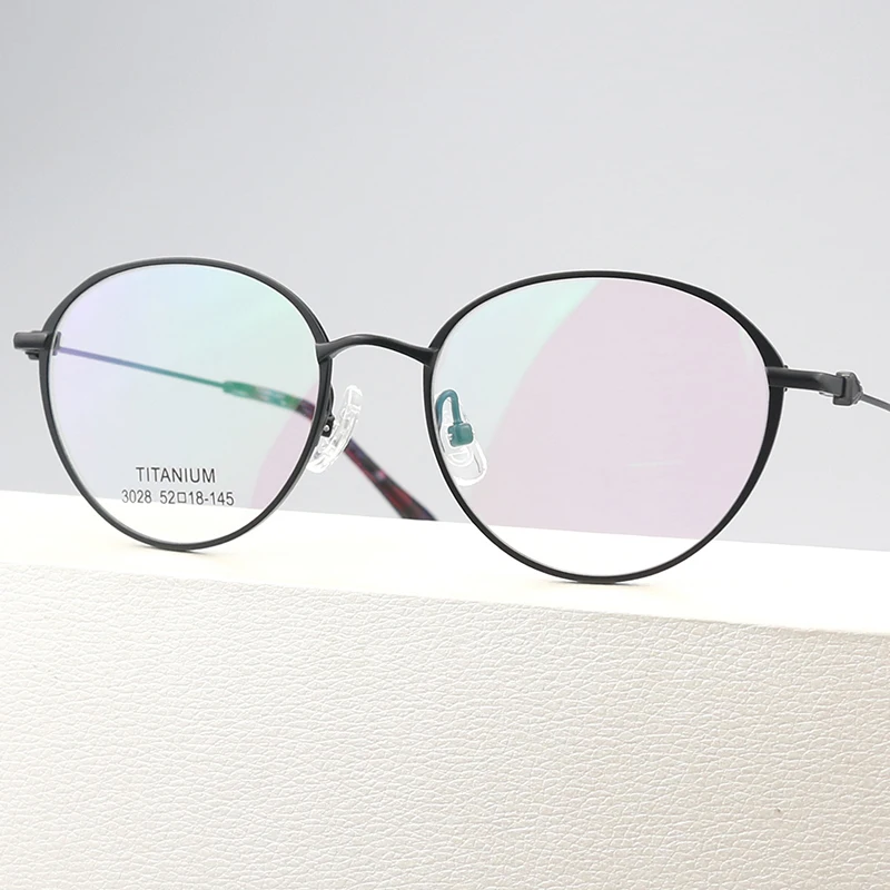 Pure Titanium Fashion Frame Women Eyeglasses Frame Ultra-light Retro Optical Prescription Female Glasses Spectacles Frames
Pure Titanium Fashion Frame Women Eyeglasses Frame Ultra-light Retro Optical Prescription Female Glasses Spectacles Frames