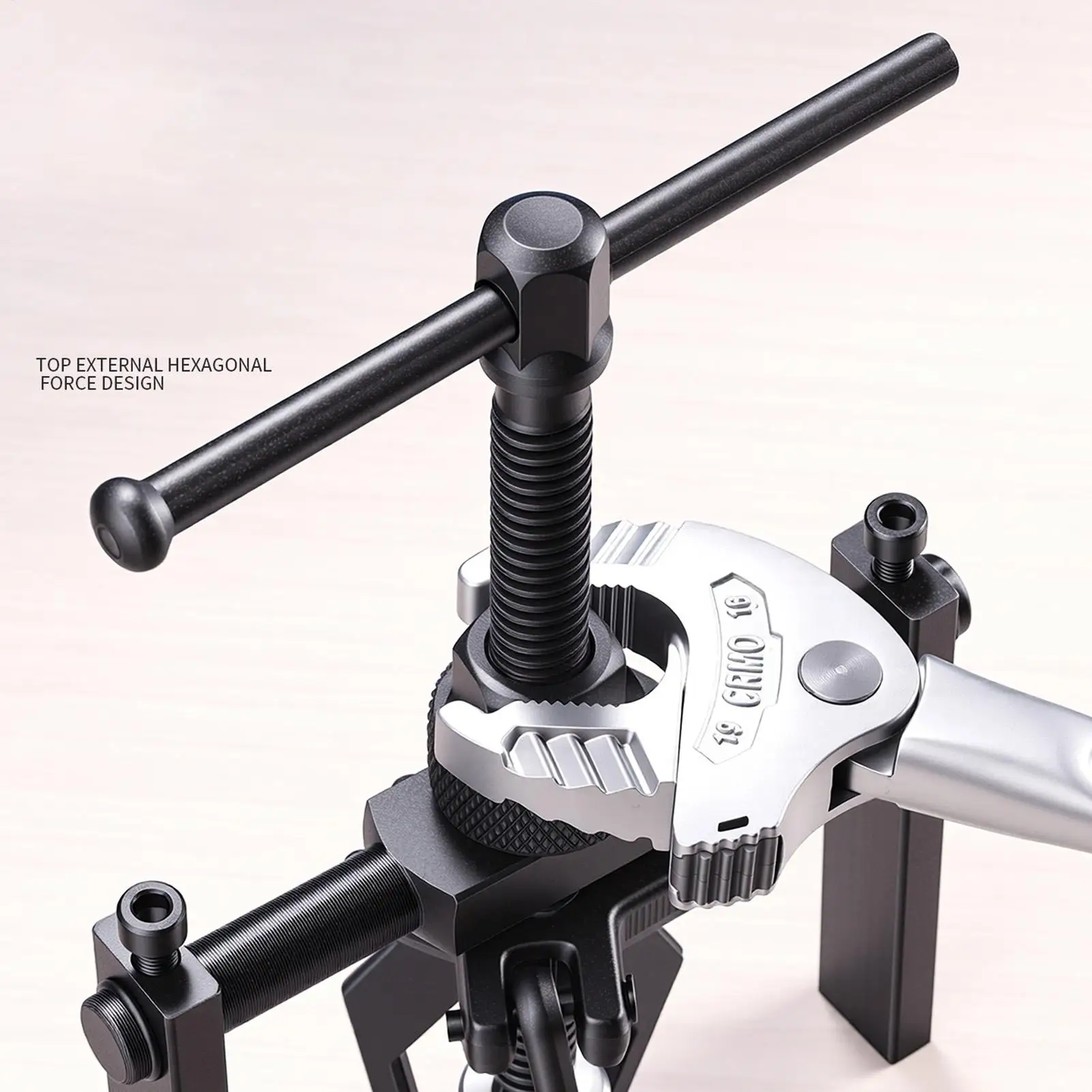 Bearing Removal Tool 3-jaw Anti-Slip Heavy Duty 3 Jaw Inner Bearing Puller For Automotive Truck Pickup Sedan Trailer RV
Bearing Removal Tool 3-jaw Anti-Slip Heavy Duty 3 Jaw Inner Bearing Puller For Automotive Truck Pickup Sedan Trailer RV