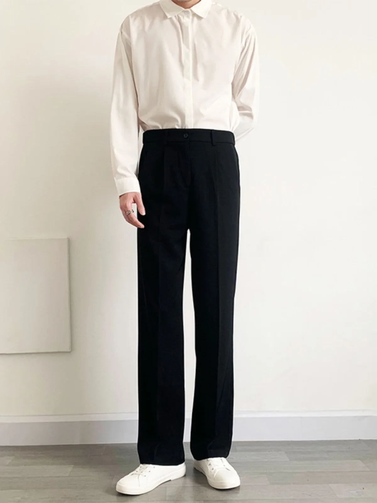 Casual Luxury Men's West Pants Draped Loose Straight Korean Wide Leg Hong Kong Sle Long Trousers Youth Busin Faion
Casual Luxury Men's West Pants Draped Loose Straight Korean Wide Leg Hong Kong Sle Long Trousers Youth Busin Faion