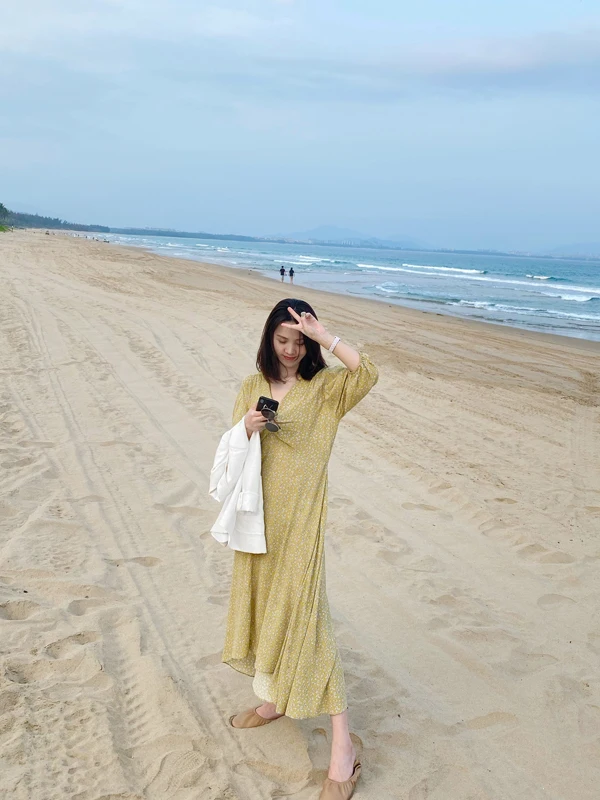 Yellow High Waist Asymmetrical Hem Long Dress Women's Frock Korean Style Batswing Sleeve V Neck Summer Season Citywalk Casual
Yellow High Waist Asymmetrical Hem Long Dress Women's Frock Korean Style Batswing Sleeve V Neck Summer Season Citywalk Casual