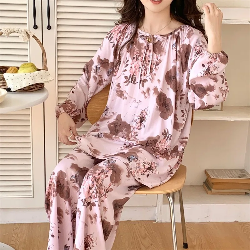 Vintage Cotton Silk Pajamas Women Spring Autumn Round Collar Long Sleeve Style Home Dress Temperament Can Be Worn Outside Suit
Vintage Cotton Silk Pajamas Women Spring Autumn Round Collar Long Sleeve Style Home Dress Temperament Can Be Worn Outside Suit