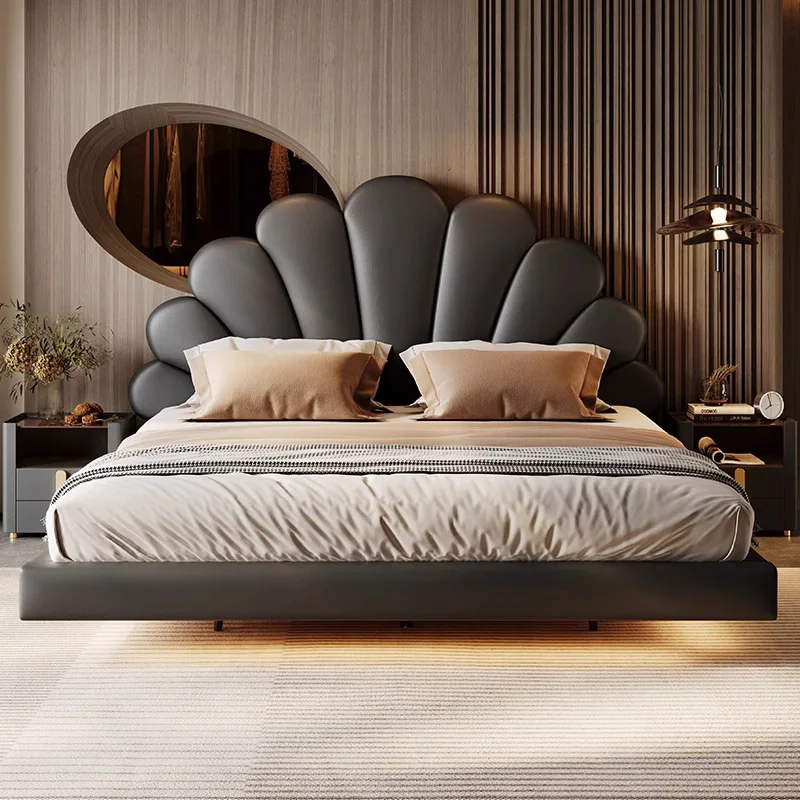 New suspension bed Italian minimalist leather bed Master bedroom double bed
New suspension bed Italian minimalist leather bed Master bedroom double bed