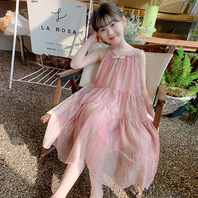 Girls Skirts 2024 Summer New Childrens Clothes Sweet Temperament Retro Disc Buckle Halter Sundress Casual Simple and Daily
Girls Skirts 2024 Summer New Childrens Clothes Sweet Temperament Retro Disc Buckle Halter Sundress Casual Simple and Daily