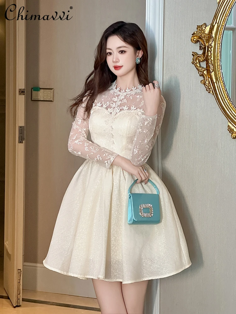 French Style Elegant Lace Embroidery Patchwork Round Neck Long Sleeve High Waist Slim A-line Birthday Party Dresses for Women
French Style Elegant Lace Embroidery Patchwork Round Neck Long Sleeve High Waist Slim A-line Birthday Party Dresses for Women