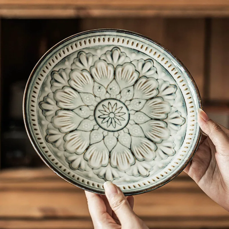 1PC Ceramic Plate Underglaze Retro Tableware French Dinner Plate Advanced Creative Style Tableware Household Goods
1PC Ceramic Plate Underglaze Retro Tableware French Dinner Plate Advanced Creative Style Tableware Household Goods