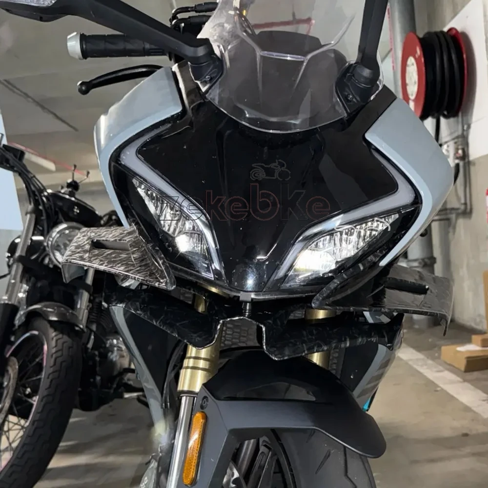 2026 Motorcycle Front Fairing Aerodynamic Winglet Cover Fixed Wind Wing For CFMOTO CF MOTO 450SR 450SS 450 SR SS 2022-2024 2025
2026 Motorcycle Front Fairing Aerodynamic Winglet Cover Fixed Wind Wing For CFMOTO CF MOTO 450SR 450SS 450 SR SS 2022-2024 2025
