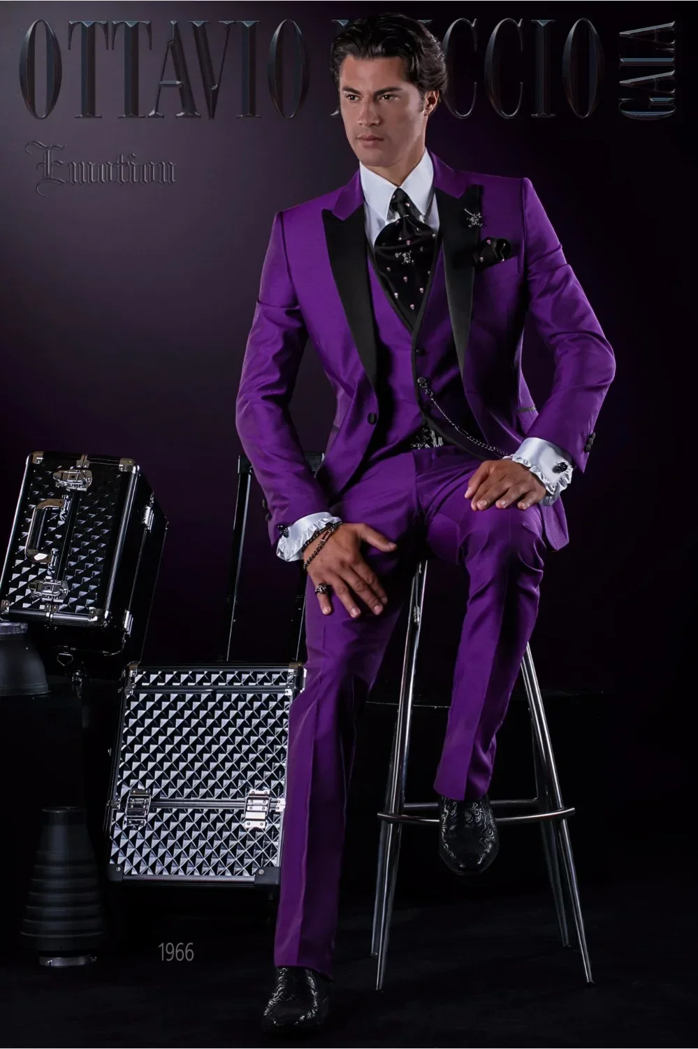 2024 Purple Italian Men Suit Elegant Wedding Suits For Men Custom Slim Fit 3 Piece Tuxedo Groom Prom Party Blazer Costume Homme
2024 Purple Italian Men Suit Elegant Wedding Suits For Men Custom Slim Fit 3 Piece Tuxedo Groom Prom Party Blazer Costume Homme
