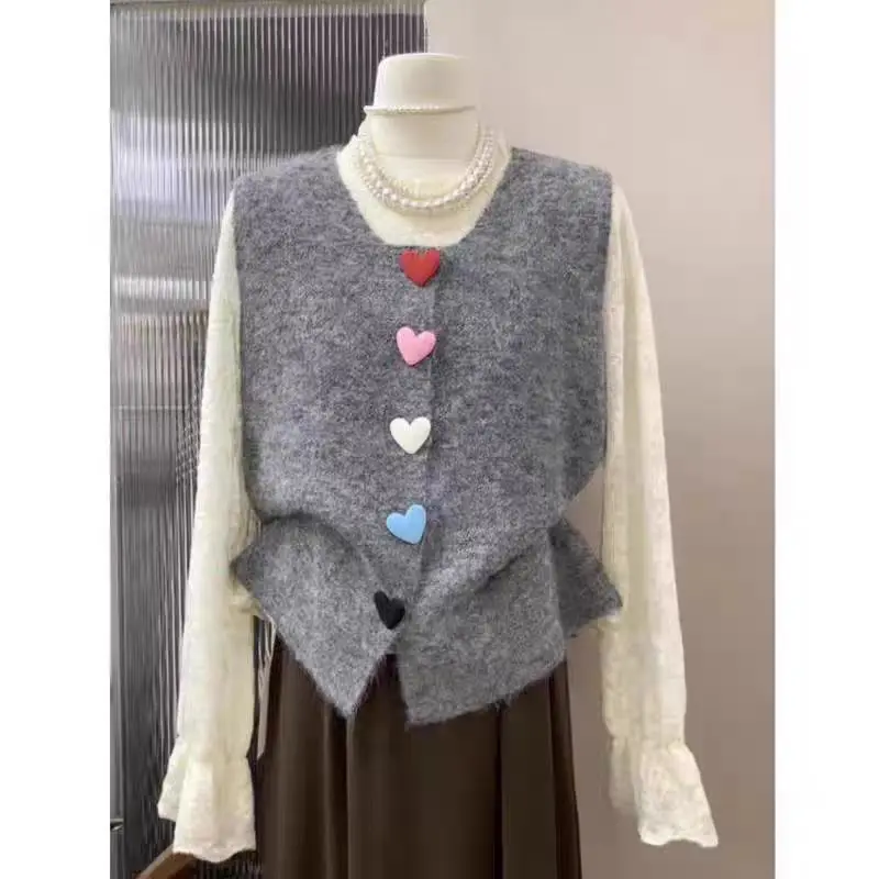 Розовый персиковый однобортный вязаный свитер с пуговицами в форме сердца, жилет, женский жилет, кардиган, жилет без рукавов, повседневный корейский весенний 2026
Розовый персиковый однобортный вязаный свитер с пуговицами в форме сердца, жилет, женский жилет, кардиган, жилет без рукавов, повседневный корейский весенний 2026