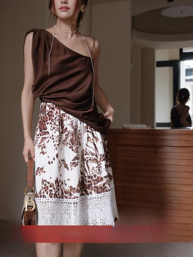 Женская асимметричная блузка Lowey из ацетата с оригинальным дизайном, облегающая, с открытой спиной, из трехкомпонентного волокна
Женская асимметричная блузка Lowey из ацетата с оригинальным дизайном, облегающая, с открытой спиной, из трехкомпонентного волокна