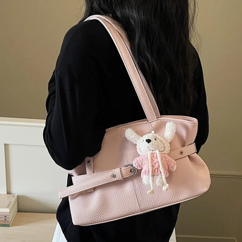 Solid Color Single Shoulder Bag Women Large Adjustable Shoulder Strap Stitching Fashionable Simple Daily Capacity Commuting Bag
Solid Color Single Shoulder Bag Women Large Adjustable Shoulder Strap Stitching Fashionable Simple Daily Capacity Commuting Bag