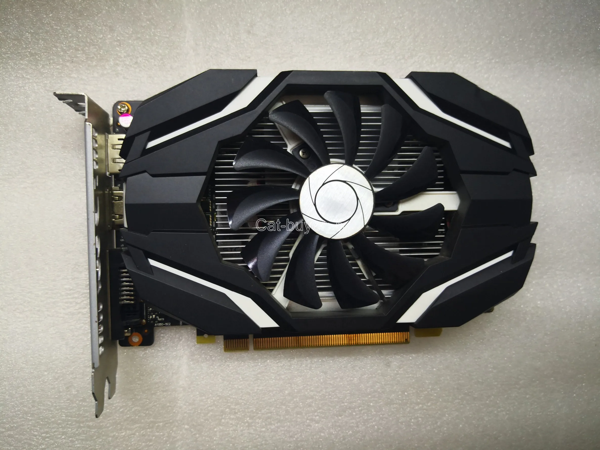 Бывшая в употреблении видеокарта GeForce GTX1050 2 Гб OC/OCV1 640SP GDDR5 DVI HDMI DP порт
Бывшая в употреблении видеокарта GeForce GTX1050 2 Гб OC/OCV1 640SP GDDR5 DVI HDMI DP порт