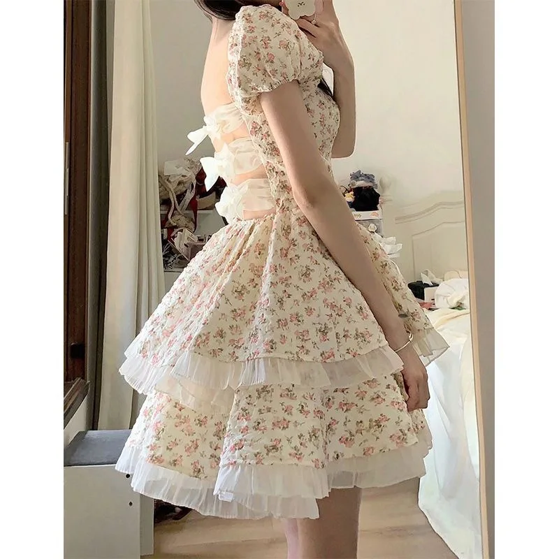 Girl's Summer Sweet and Spicy Dress Flower Girl's Back Hollow Bow Broken Flower Dress Female New High End Short Skirt Clothes
Girl's Summer Sweet and Spicy Dress Flower Girl's Back Hollow Bow Broken Flower Dress Female New High End Short Skirt Clothes