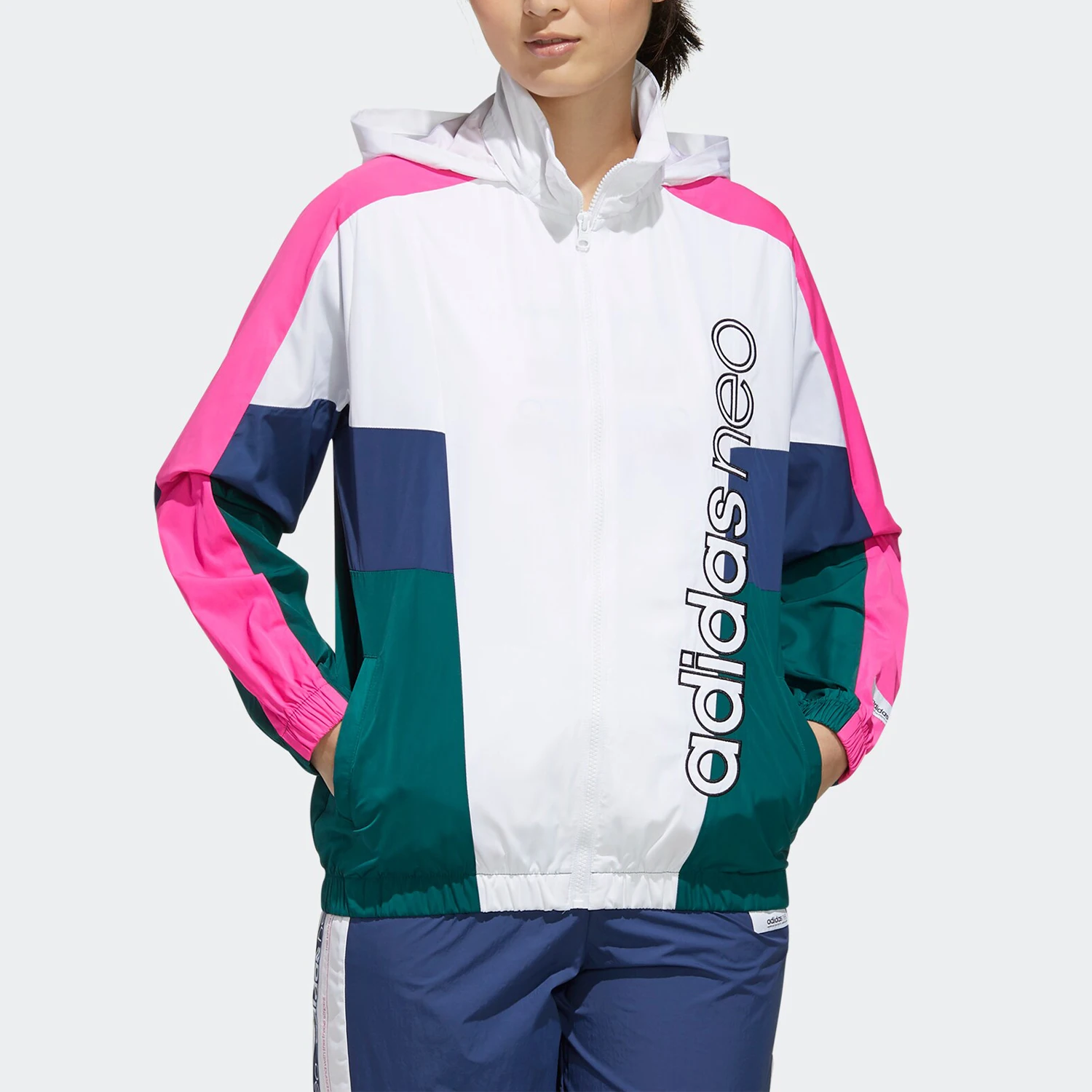 Adidas authentic neo W SS TT / WB women's casual sports jacket FN6552
Adidas authentic neo W SS TT / WB women's casual sports jacket FN6552
