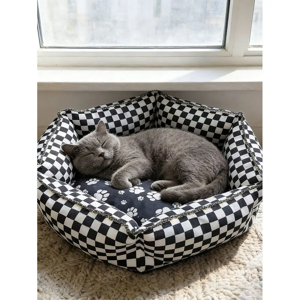 Retro Checkerboard Pattern Pet Bed, With Paw Print Dog Bed, Comfortable Cat Sofa, Suitable For All Seasons
Retro Checkerboard Pattern Pet Bed, With Paw Print Dog Bed, Comfortable Cat Sofa, Suitable For All Seasons