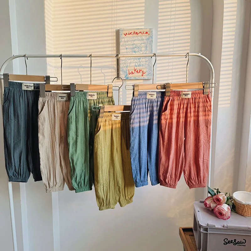 Boys' pants Summer children's ice silk pants Japanese Korean version of loose wide-leg pants
Boys' pants Summer children's ice silk pants Japanese Korean version of loose wide-leg pants