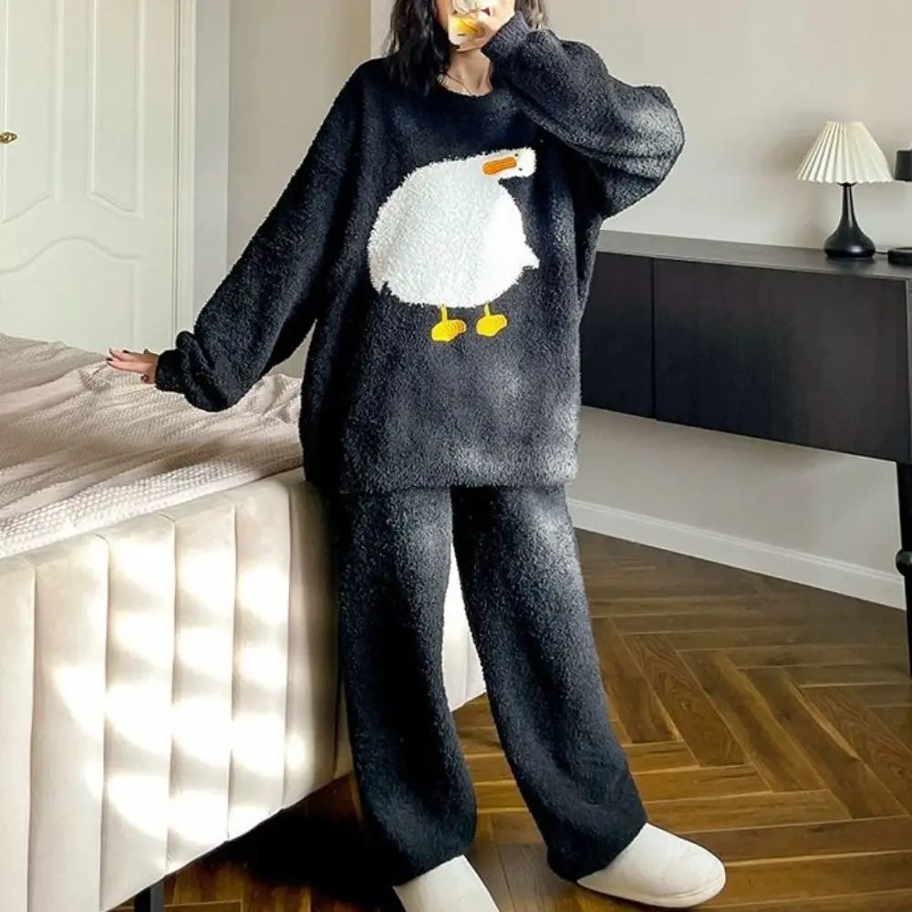 Sweet Horse Fleece Pajamas Set Duck Rabbit Kawaii Thicken Warm Sleepwear Loose Long Sleeve Winter Nightwear Women
Sweet Horse Fleece Pajamas Set Duck Rabbit Kawaii Thicken Warm Sleepwear Loose Long Sleeve Winter Nightwear Women