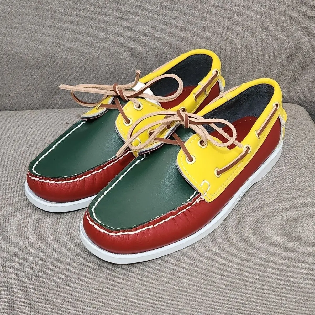 Топсайдеры из натуральной кожи премиум-класса, женская и мужская повседневная обувь, брендовые роскошные лоферы, мужские мокасины, разноцветная обувь Portland
Топсайдеры из натуральной кожи премиум-класса, женская и мужская повседневная обувь, брендовые роскошные лоферы, мужские мокасины, разноцветная обувь Portland