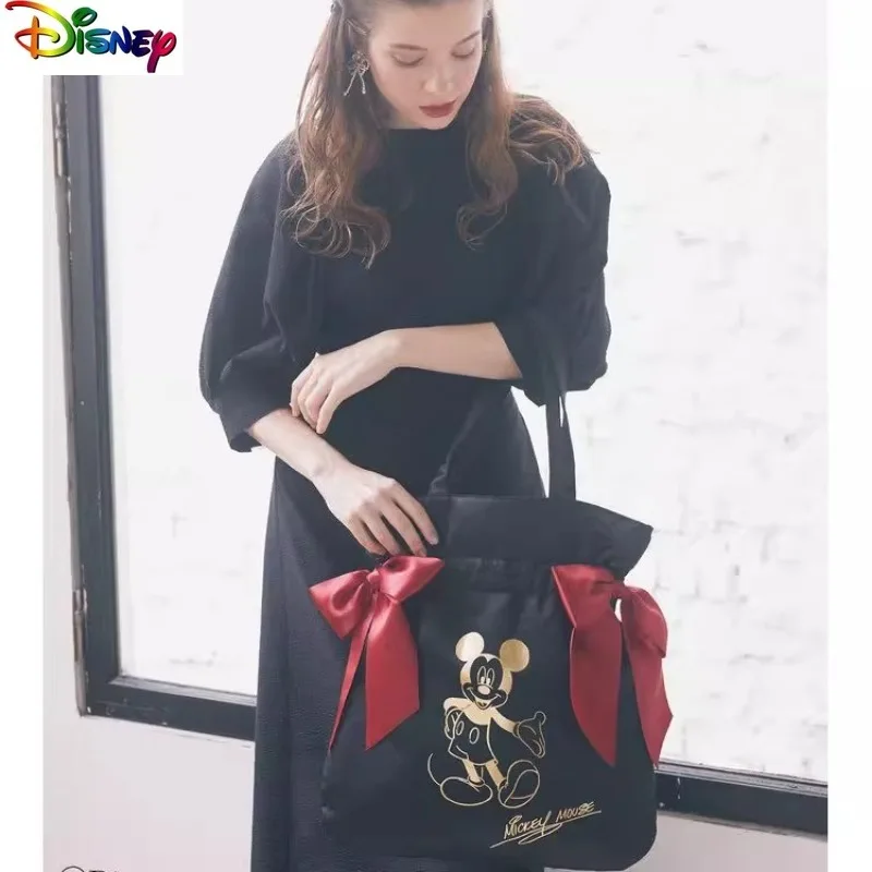 Disney Cartoon Bow Mickey Daisy Yoga Shoulder Travel Bag for Women, Large Capacity Fashion Versatile Handbag
Disney Cartoon Bow Mickey Daisy Yoga Shoulder Travel Bag for Women, Large Capacity Fashion Versatile Handbag