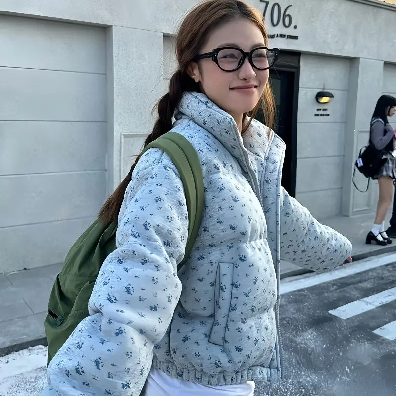 new model cotton-padded jacket Women's winter short style Korean version sweet trend coat loose thicken fashionable keep warm
new model cotton-padded jacket Women's winter short style Korean version sweet trend coat loose thicken fashionable keep warm