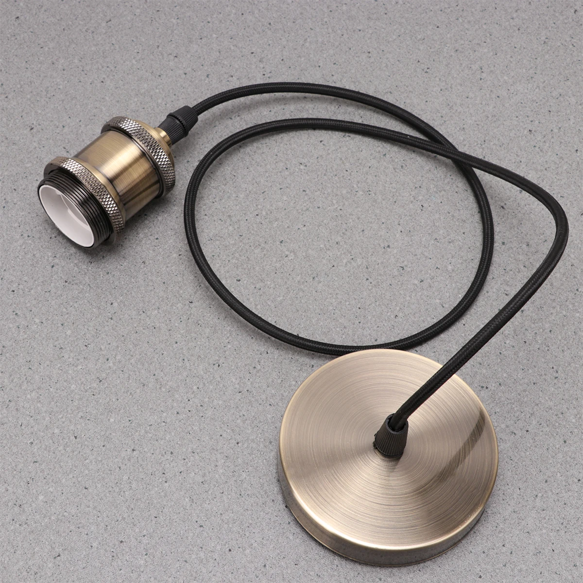 Vintage E27 Lamp Bases Retro Lamp Holder Accessories Light Holder Practical Light Base for Home Living Room (Green Bronze)
Vintage E27 Lamp Bases Retro Lamp Holder Accessories Light Holder Practical Light Base for Home Living Room (Green Bronze)