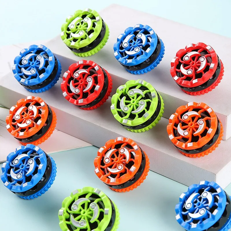 Креативный декомпрессионный гироскоп, детский подарок для мальчиков и девочек, вращающаяся боевая игрушка, уличный киоск, сувениры для вечеринки на Хэллоуин, праздничные подарки для детей
Креативный декомпрессионный гироскоп, детский подарок для мальчиков и девочек, вращающаяся боевая игрушка, уличный киоск, сувениры для вечеринки на Хэллоуин, праздничные подарки для детей