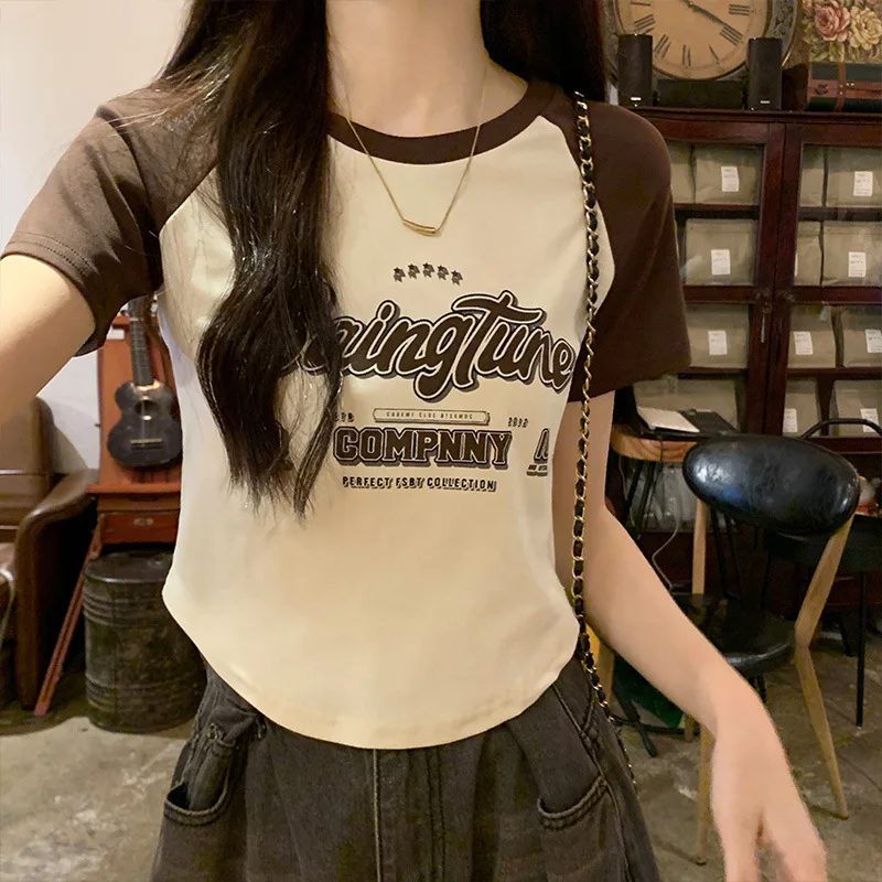 Summer Short-sleeved T-shirt Women's Design Sense Shoulder Sleeves Contrasting Colors Cartoon Printing Slim and Thin
Summer Short-sleeved T-shirt Women's Design Sense Shoulder Sleeves Contrasting Colors Cartoon Printing Slim and Thin