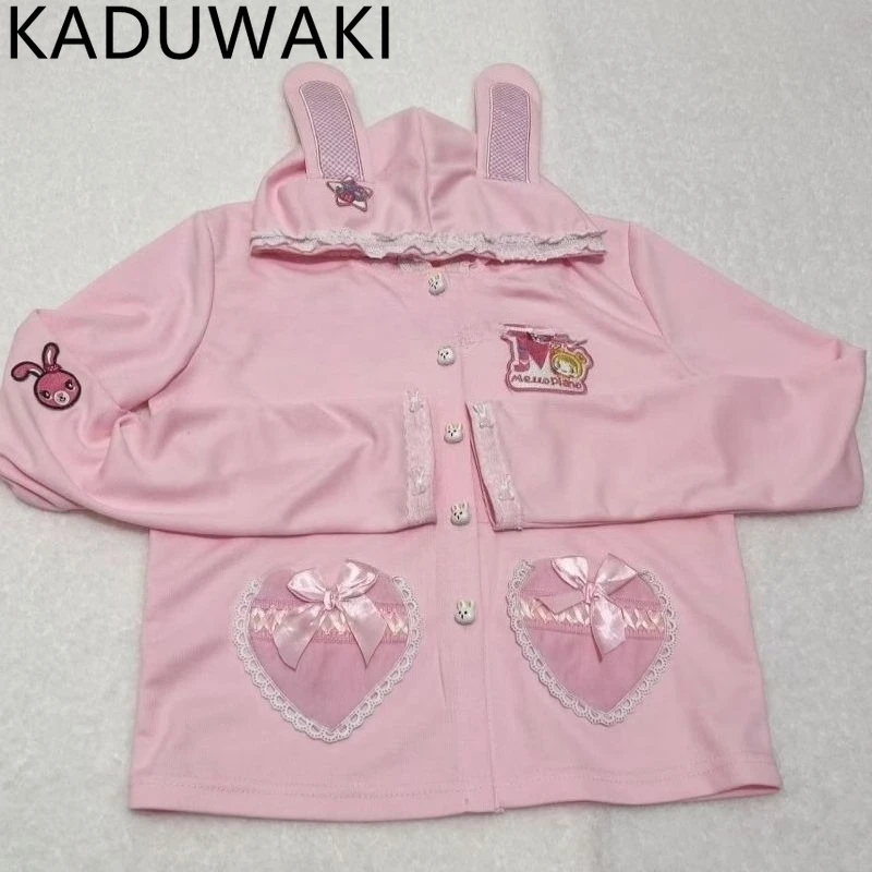 Kawaii Лолита, одежда для дочки, милые пальто с капюшоном и заячьими ушками, кружевные карманы с бантом, мультяшная вышивка, свободная повседневная верхняя одежда, японский топ
Kawaii Лолита, одежда для дочки, милые пальто с капюшоном и заячьими ушками, кружевные карманы с бантом, мультяшная вышивка, свободная повседневная верхняя одежда, японский топ