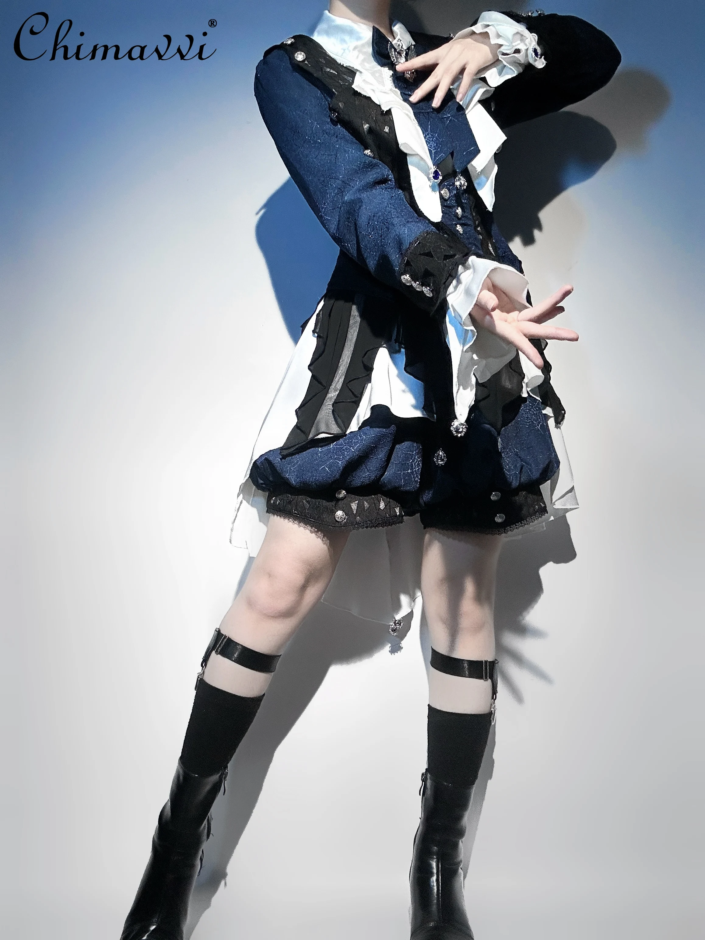 Lolita Prince's Shirt Shorts Sets New 2025 Autumn Retro Exquisite Jacquard Coat Shirt Dress and Shorts Cos 3 Piece Outfits
Lolita Prince's Shirt Shorts Sets New 2025 Autumn Retro Exquisite Jacquard Coat Shirt Dress and Shorts Cos 3 Piece Outfits
